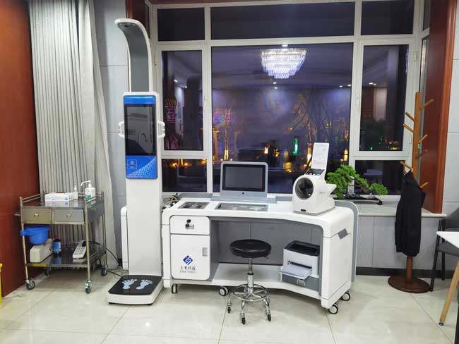 智能健康檢測儀器.jpg 智能健康檢測儀器.jpg