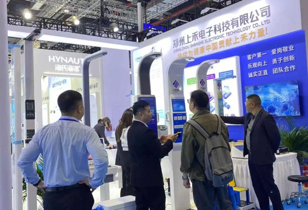 客戶體驗(yàn)了解上禾身高體重秤 客戶體驗(yàn)了解上禾身高體重秤